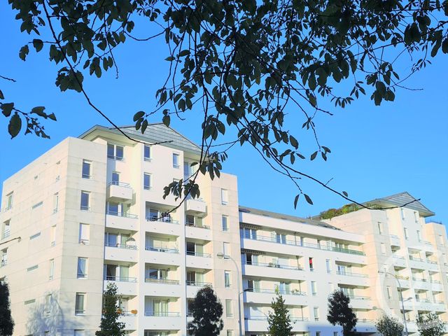 Appartement F3 à vendre - 3 pièces - 69,83 m2 - Creteil - 94 - ILE-DE-FRANCE